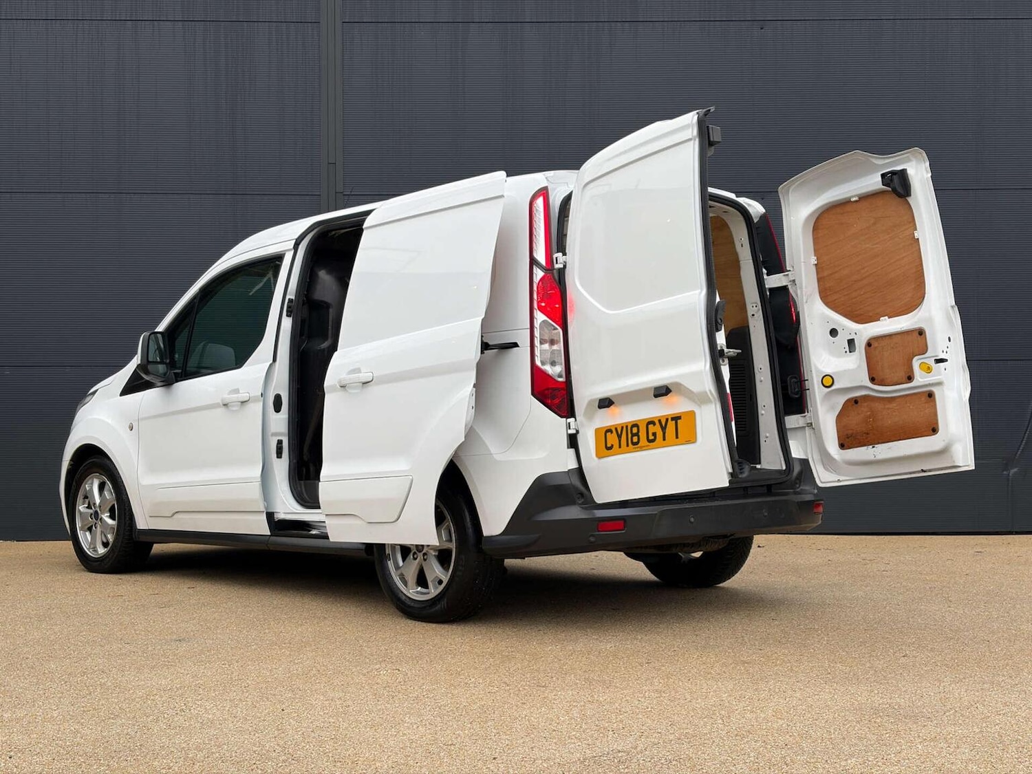 Used Ford Transit Connect 2018 for sale - 77289259: Photo 17