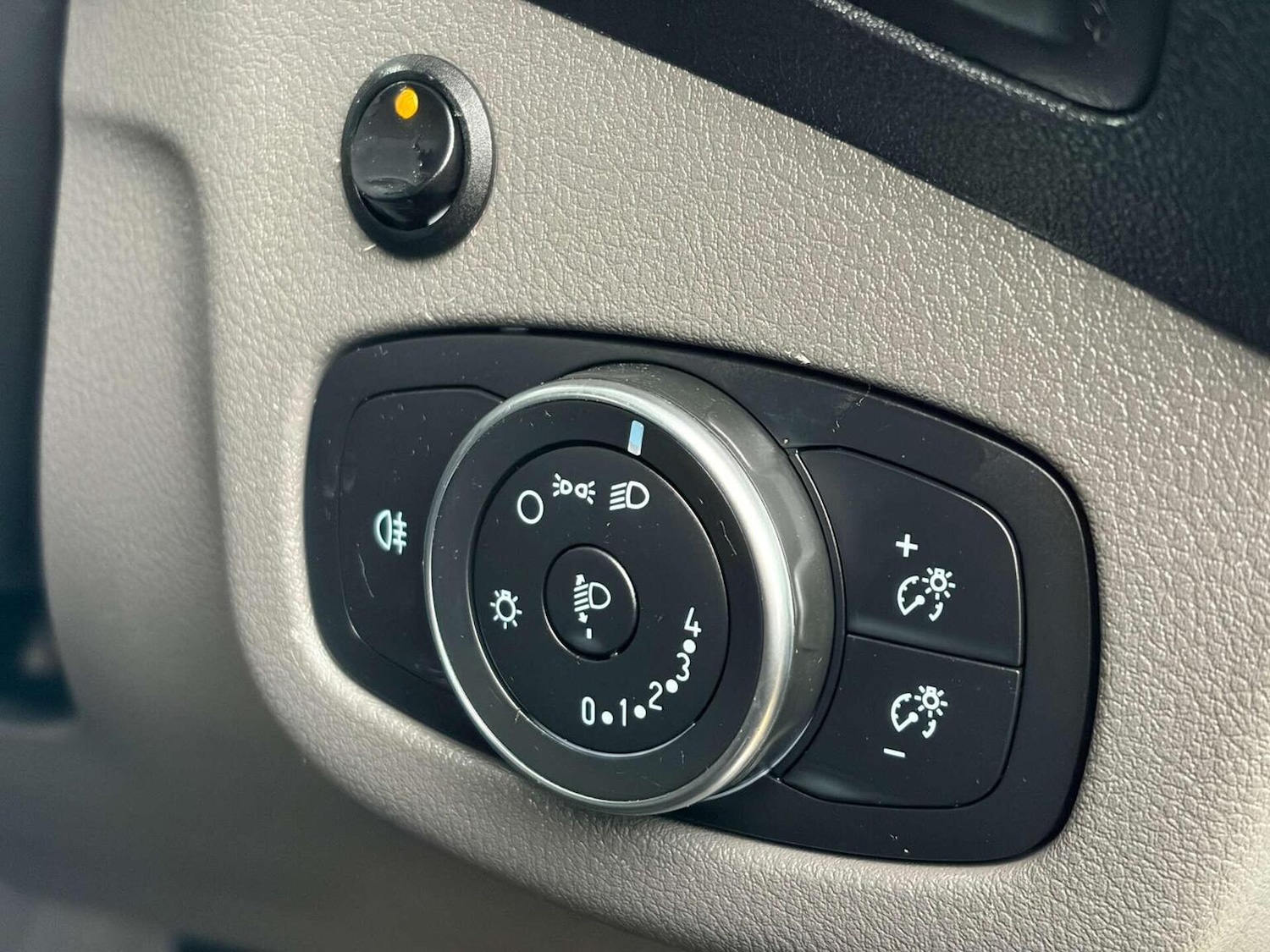 Used Ford Transit Connect 2019 for sale - 77650057: Photo 27