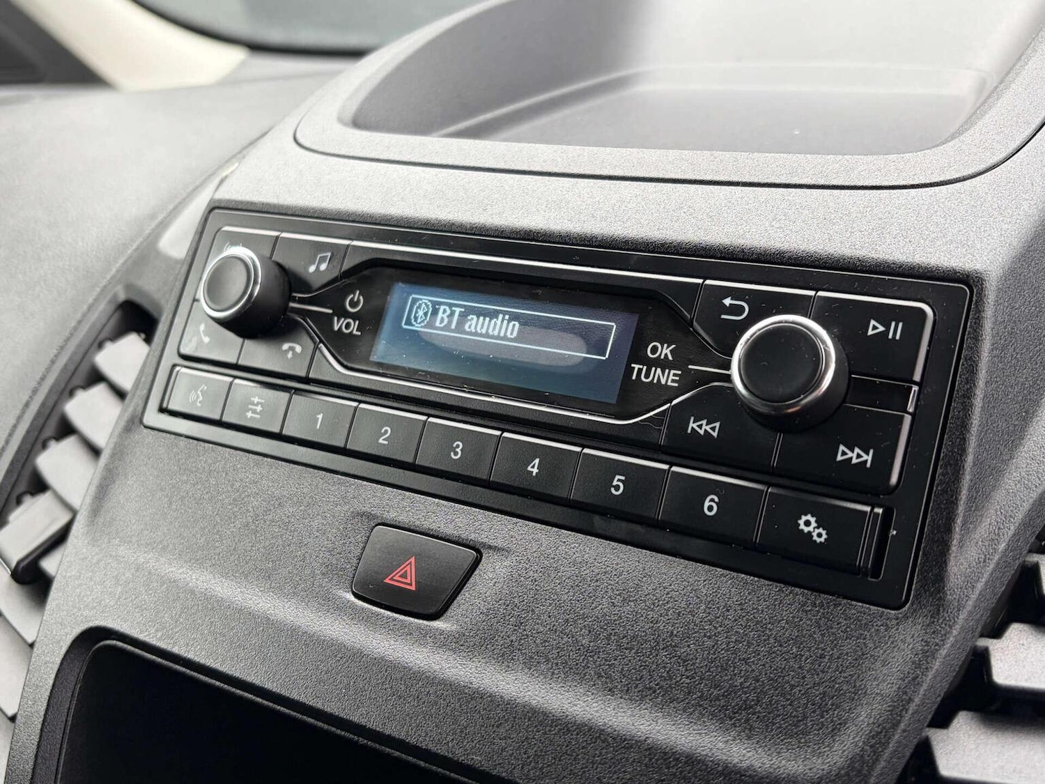 Used Ford Transit Connect 2019 for sale - 77650057: Photo 36