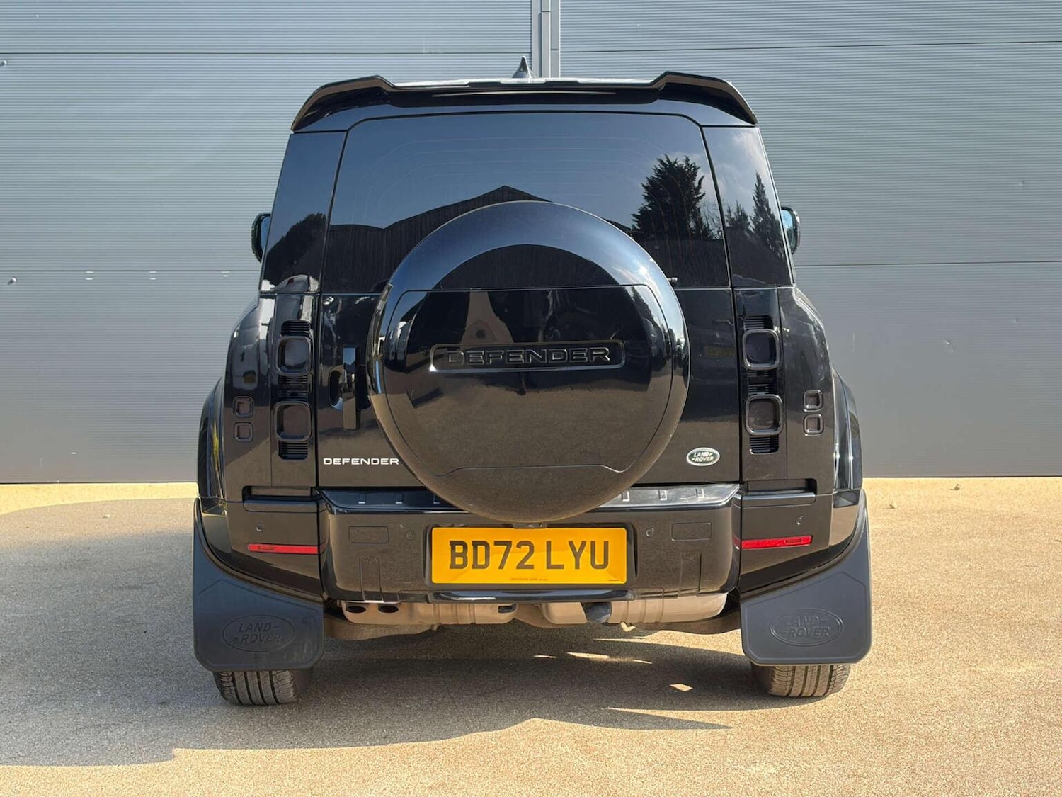 Used Land Rover Defender 2022 for sale - 77729558: Photo 15