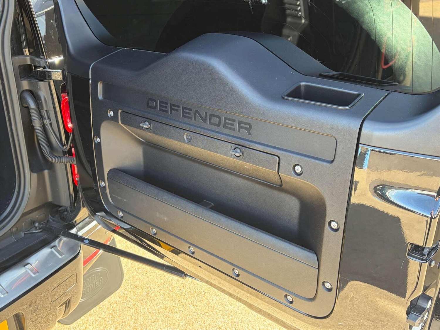 Used Land Rover Defender 2022 for sale - 77729558: Photo 21