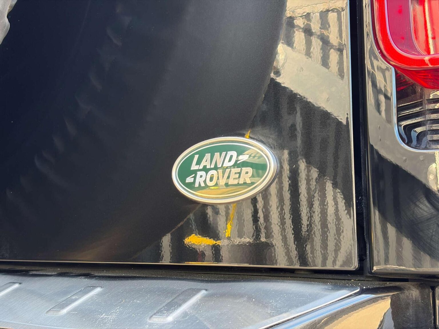 Used Land Rover Defender 2022 for sale - 77729558: Photo 25