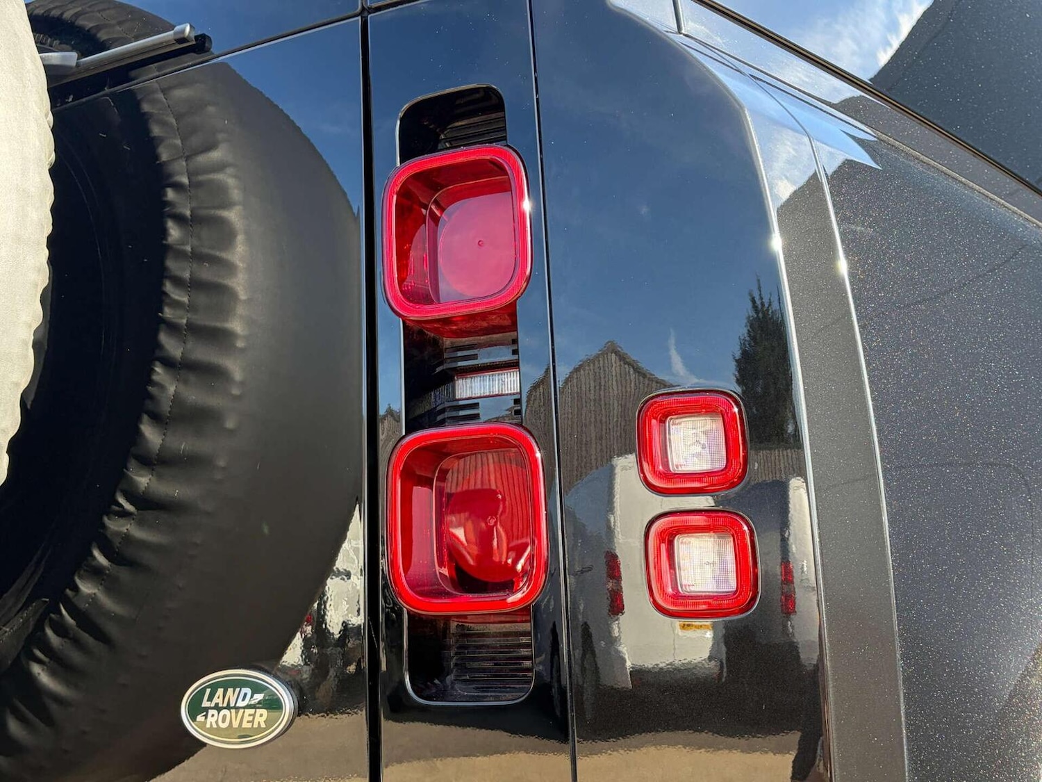 Used Land Rover Defender 2022 for sale - 77729558: Photo 28