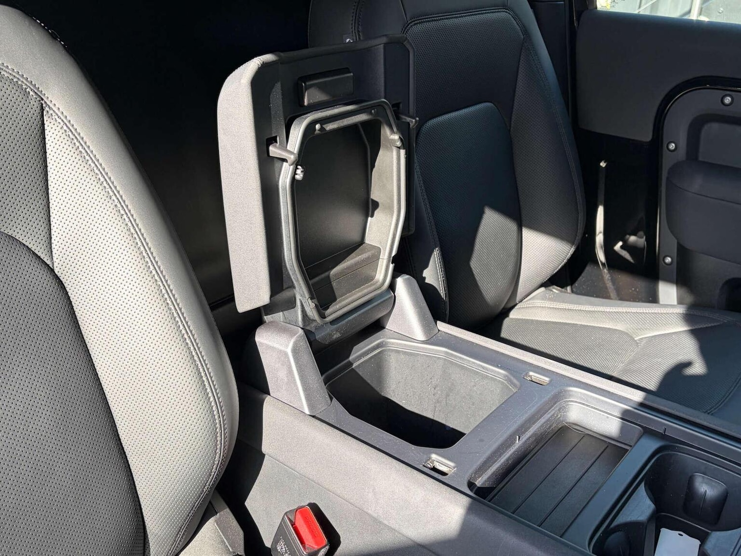 Used Land Rover Defender 2022 for sale - 77729558: Photo 63