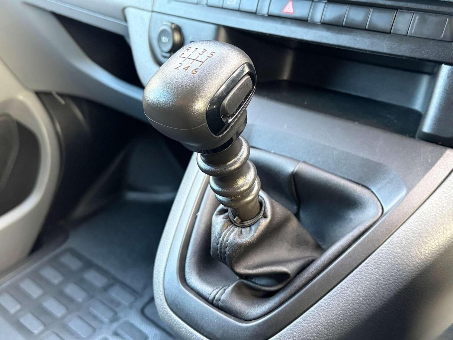 Used Vauxhall Vivaro 2022 for sale - 77329113: Photo 28