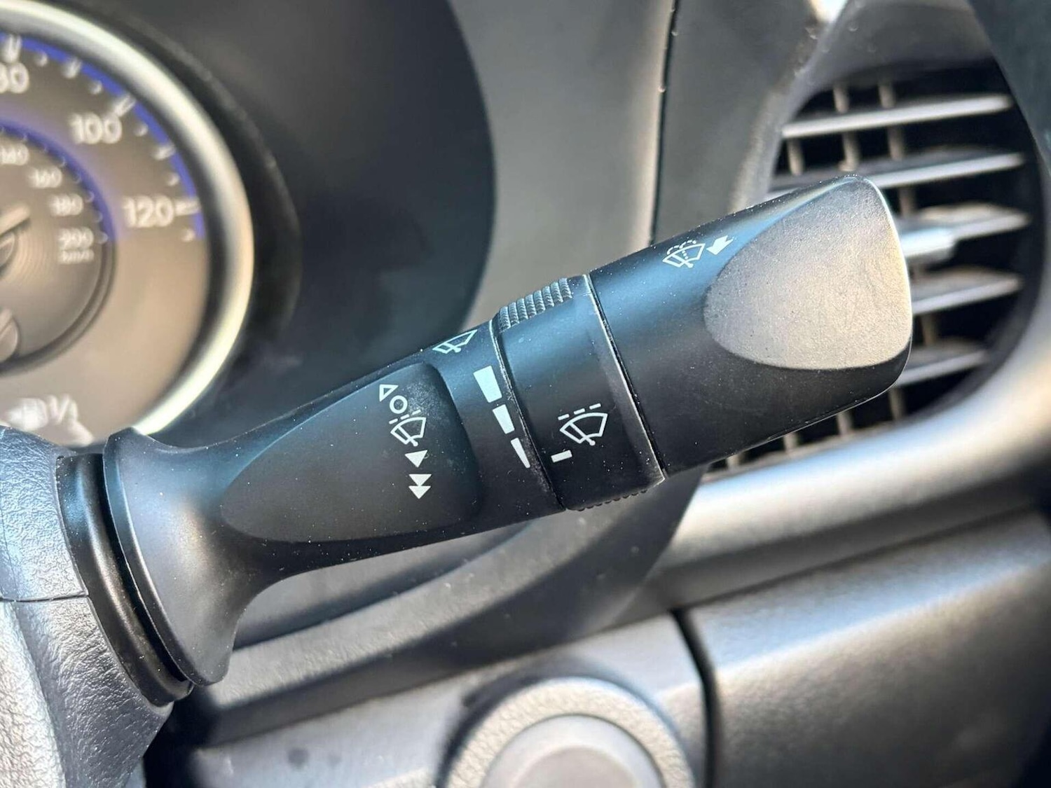 Used Toyota Hilux 2019 for sale - 77251155: Photo 25