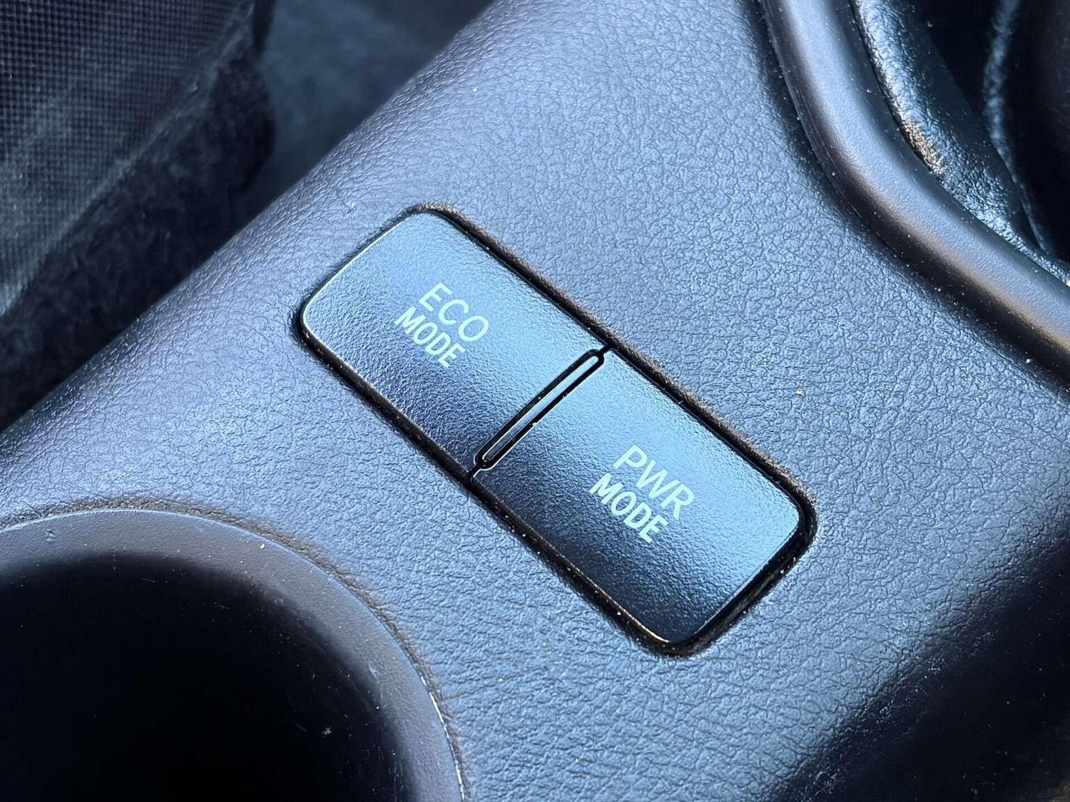 Used Toyota Hilux 2019 for sale - 77251155: Photo 33