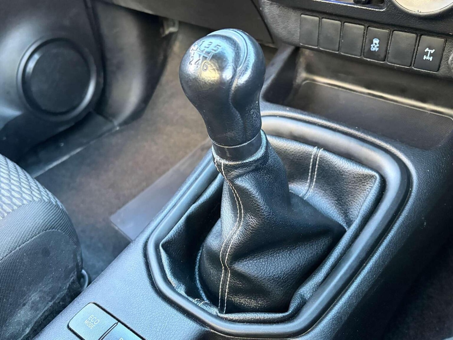 Used Toyota Hilux 2019 for sale - 77251155: Photo 34