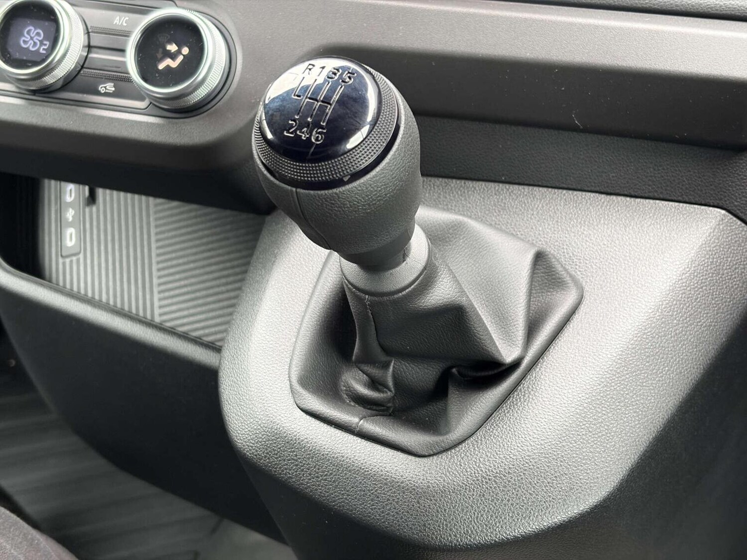 Used Renault Master 2025 for sale - 77851275: Photo 37