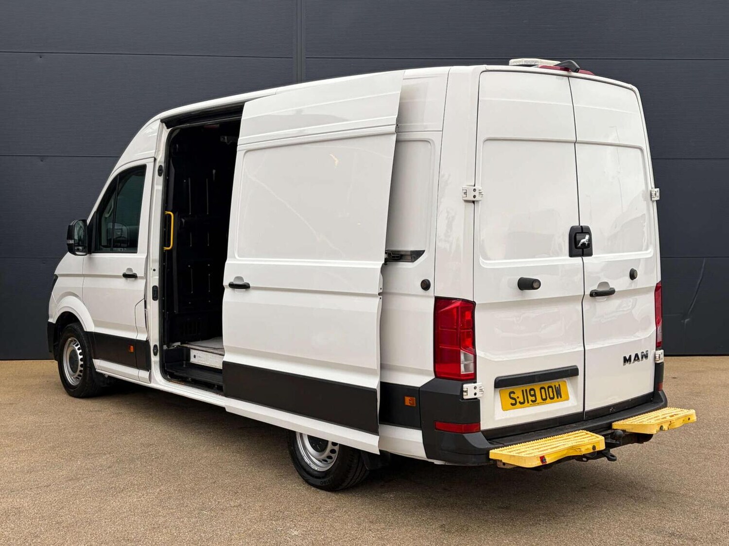 Used MAN TGE 2019 for sale - 77880939: Photo 13