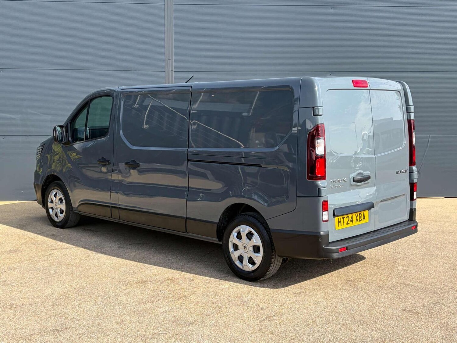 Used Renault Trafic 2024 for sale - 77997234: Photo 3