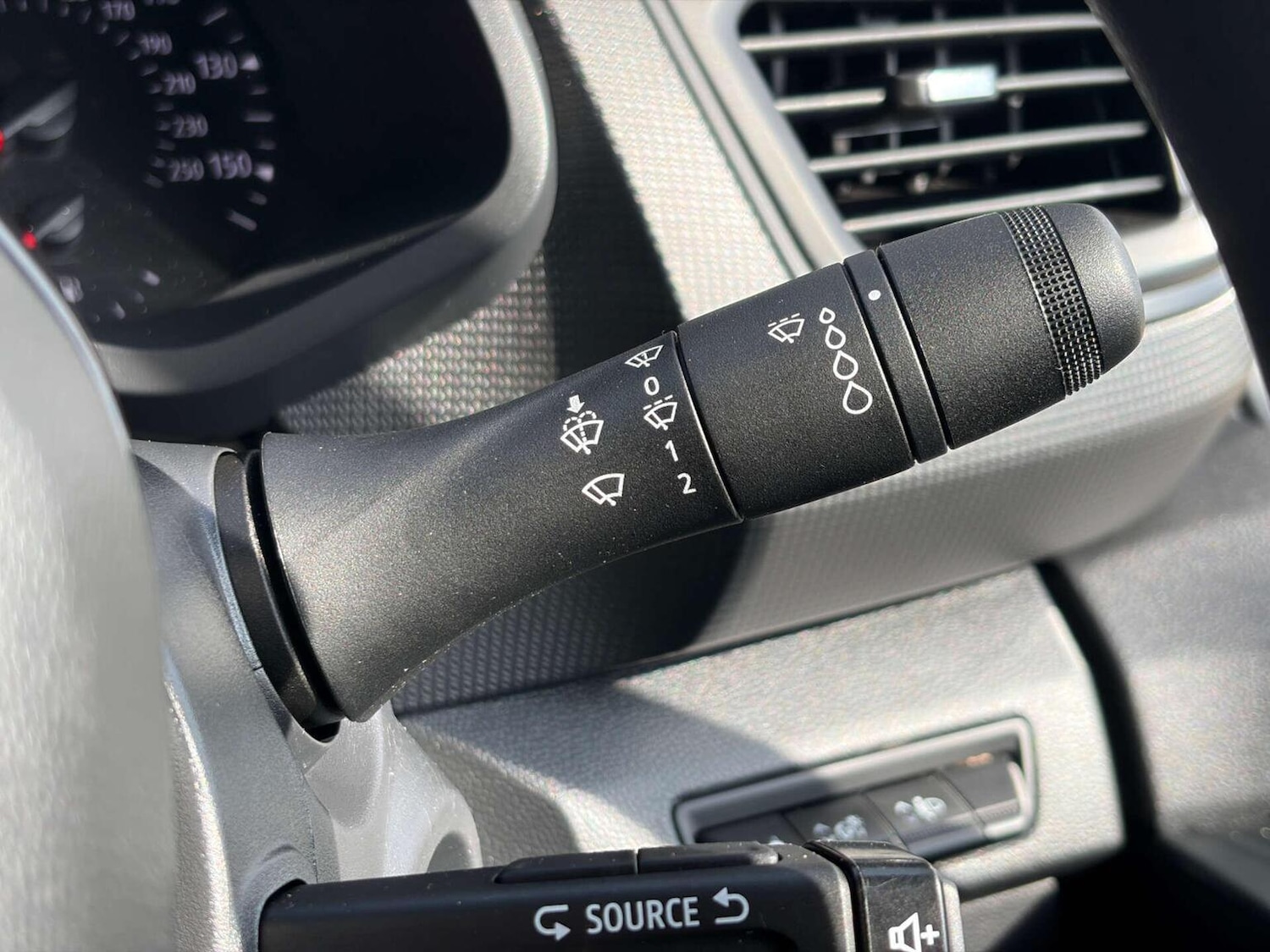 Used Renault Trafic 2024 for sale - 77997234: Photo 33