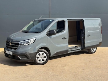 Used Renault Trafic 2024 for sale - 77997234: Photo