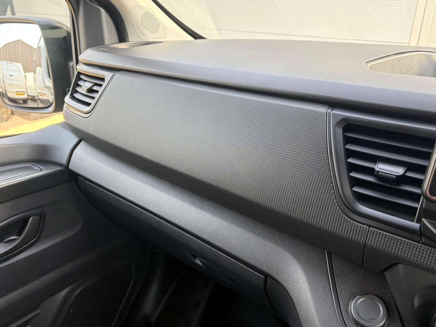 Used Renault Trafic 2024 for sale - 77997234: Photo 52