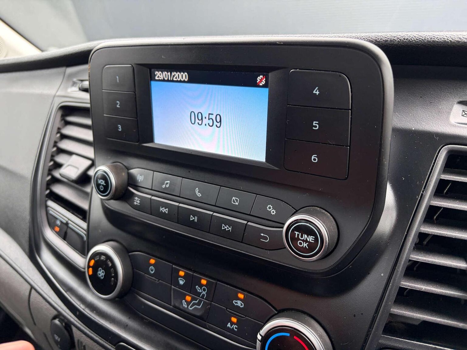 Used Ford Transit 2023 for sale - 77880928: Photo 46