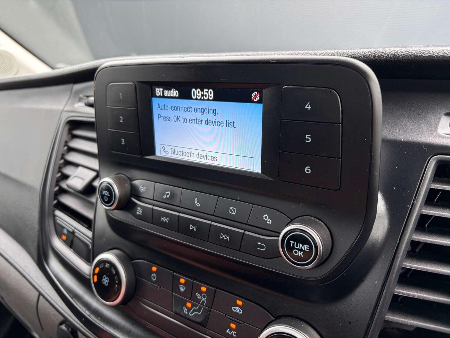 Used Ford Transit 2023 for sale - 77880928: Photo 48