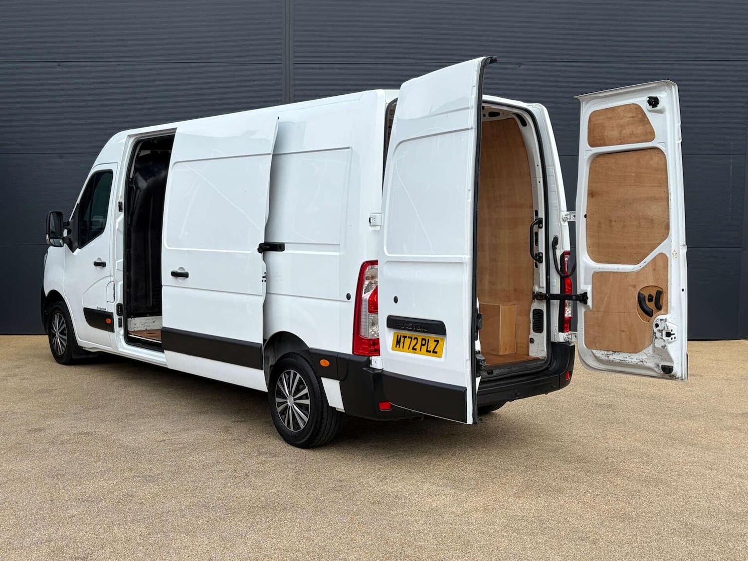 Used Renault Master 2022 for sale - 77897825: Photo 14