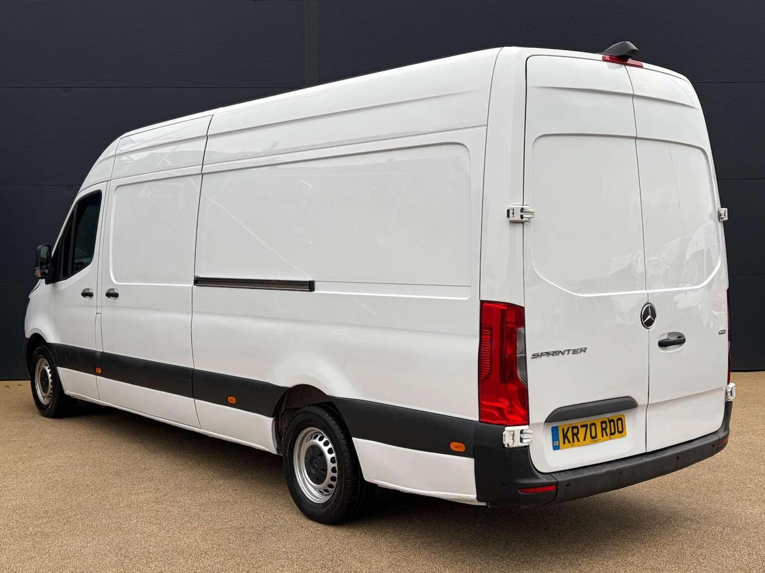 Used Mercedes-Benz Sprinter 2020 for sale - 77271022: Photo 3