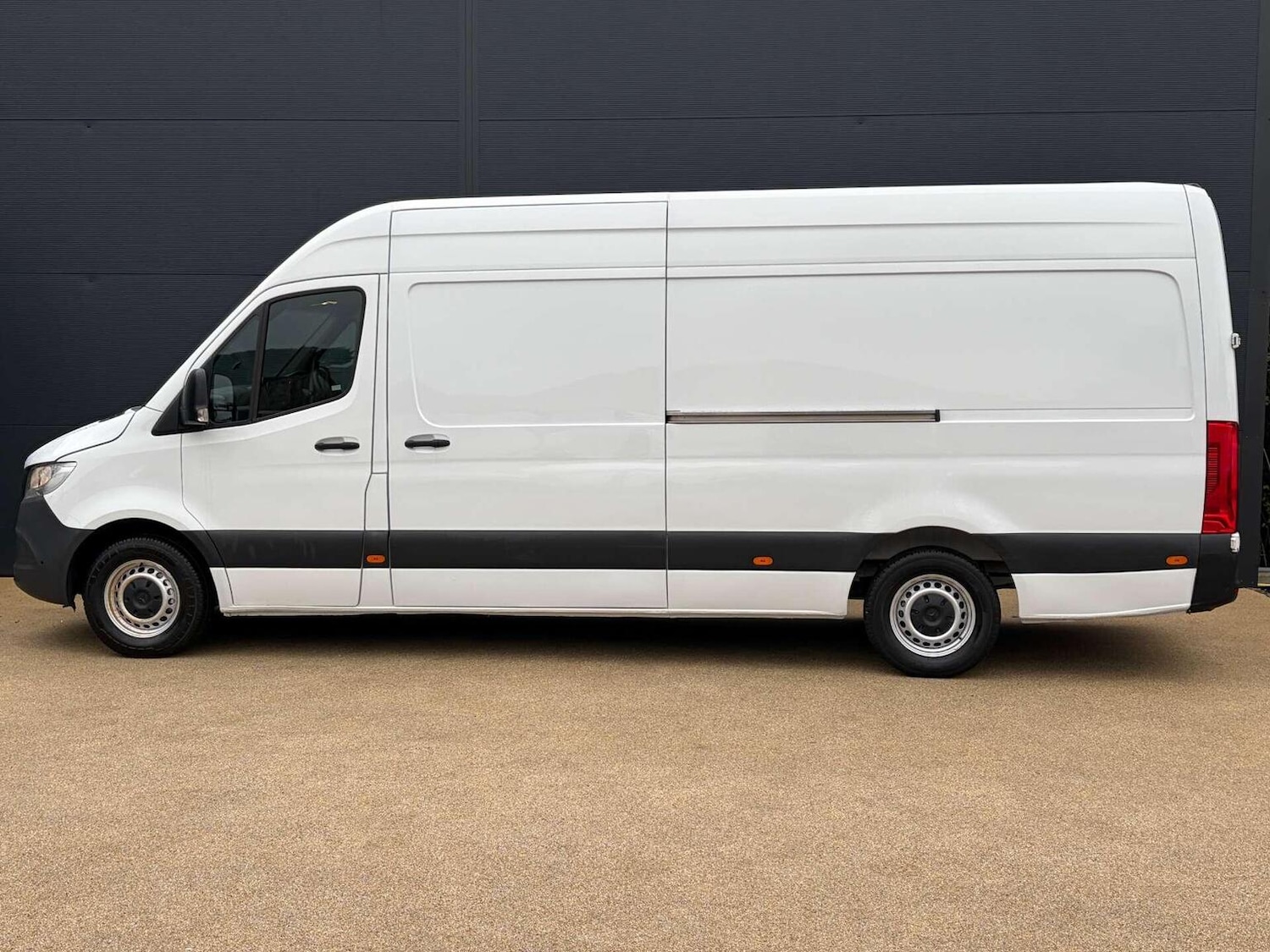 Used Mercedes-Benz Sprinter 2020 for sale - 77271022: Photo 9
