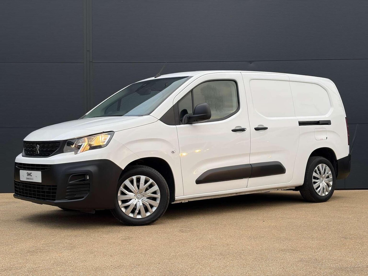 Used Peugeot Partner 2021 for sale - 76911136: Photo 1