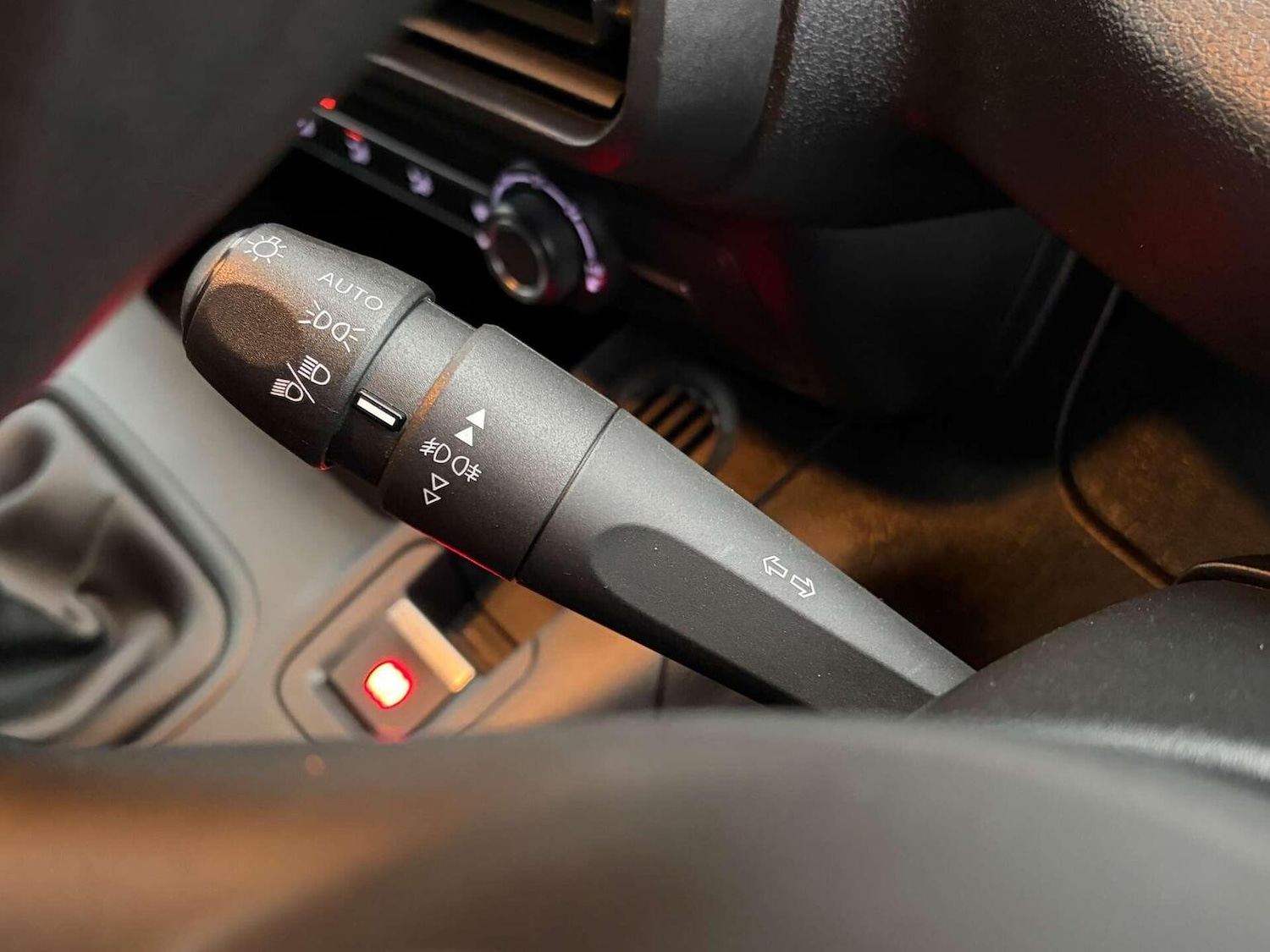 Used Peugeot Partner 2021 for sale - 76911136: Photo 26