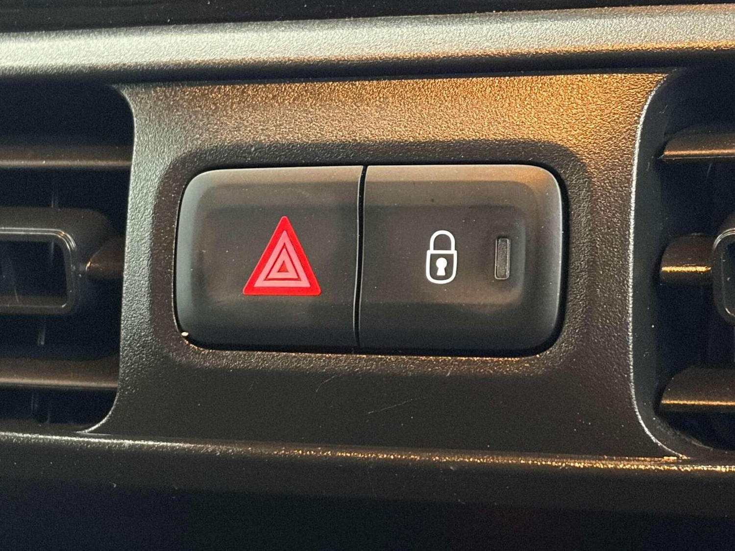 Used Peugeot Partner 2021 for sale - 76911136: Photo 35