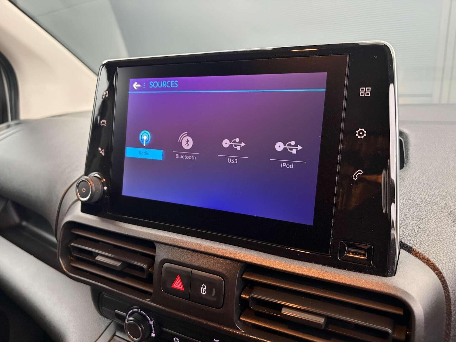 Used Peugeot Partner 2021 for sale - 76911136: Photo 39