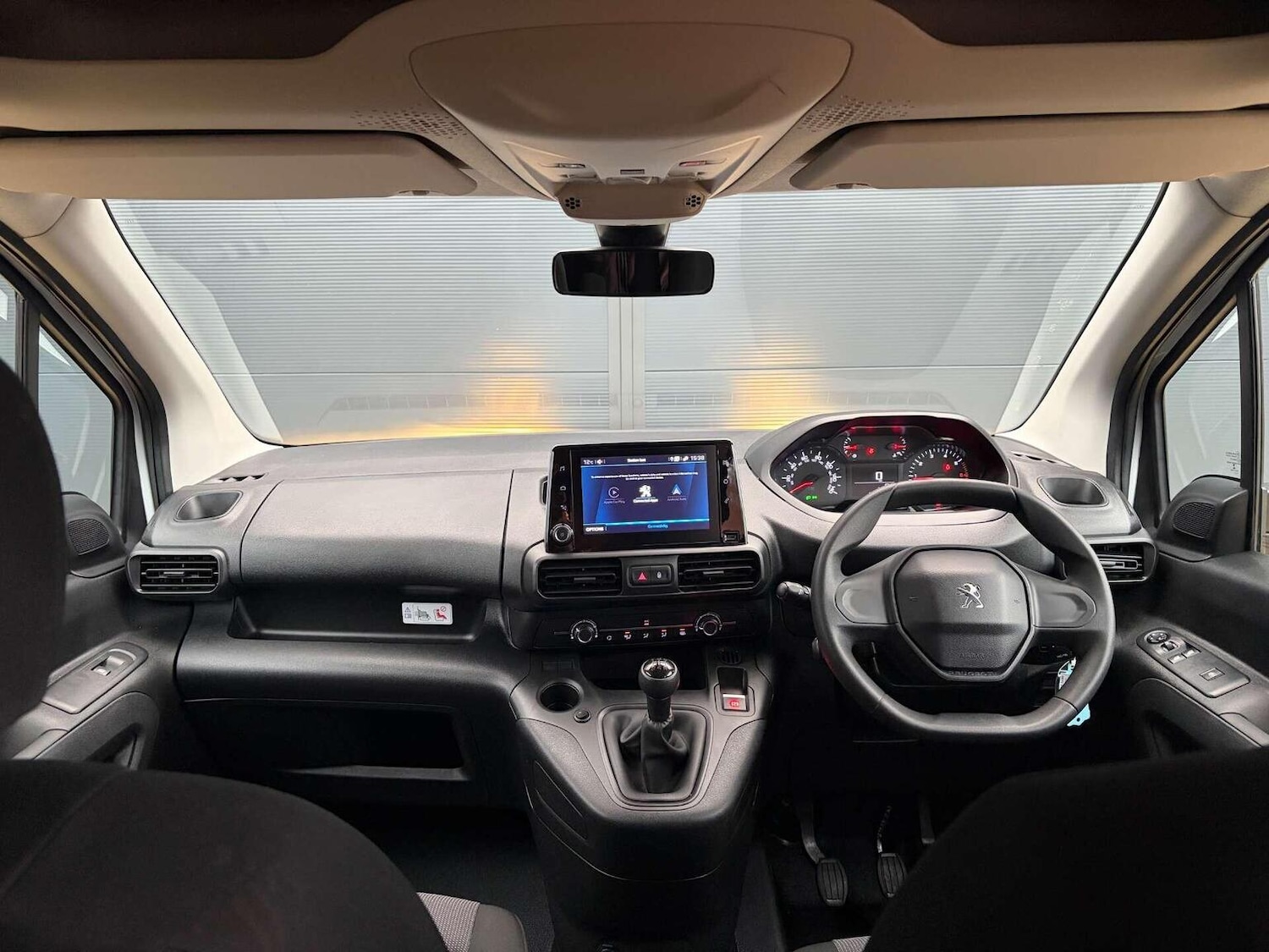 Used Peugeot Partner 2021 for sale - 76911136: Photo 43