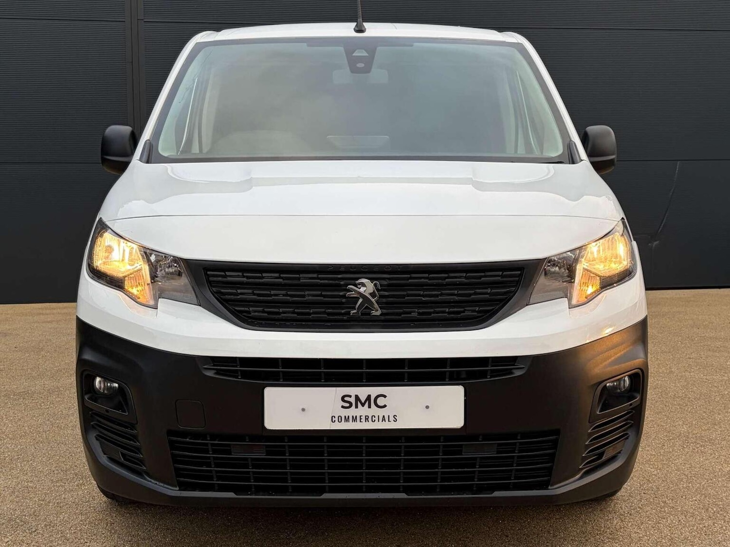 Used Peugeot Partner 2021 for sale - 76911136: Photo 7