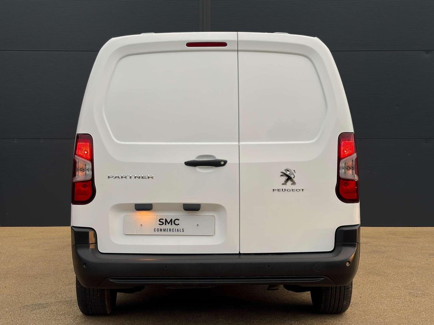 Used Peugeot Partner 2021 for sale - 76911136: Photo 9