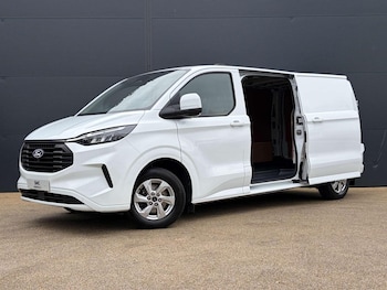 Used Ford Transit Custom 2024 for sale - 78489065: Photo