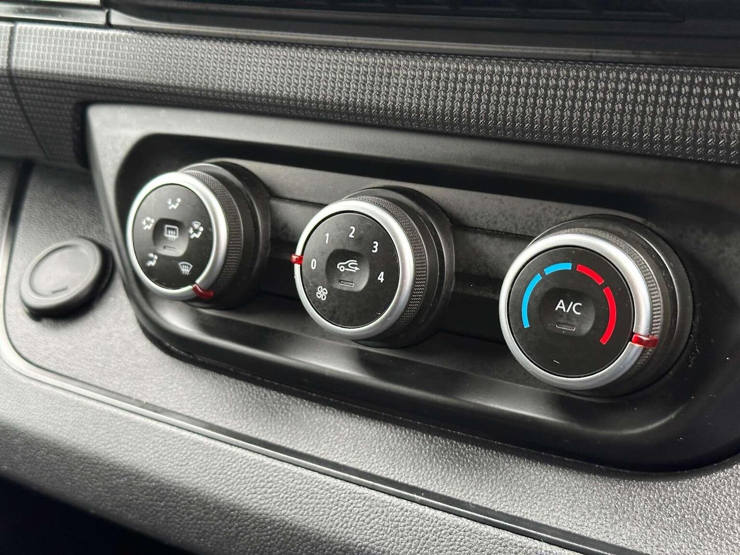 Used Renault Trafic 2023 for sale - 76618577: Photo 26