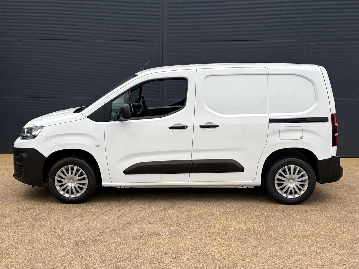 Used Citroen Berlingo 2021 for sale - 77830097: Photo 10