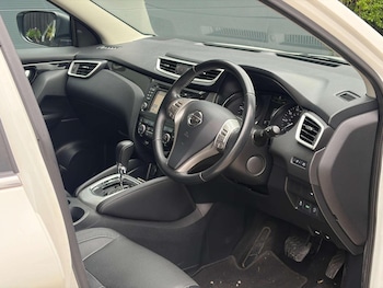 Used Nissan Qashqai 2017 for sale - 78641421: Photo