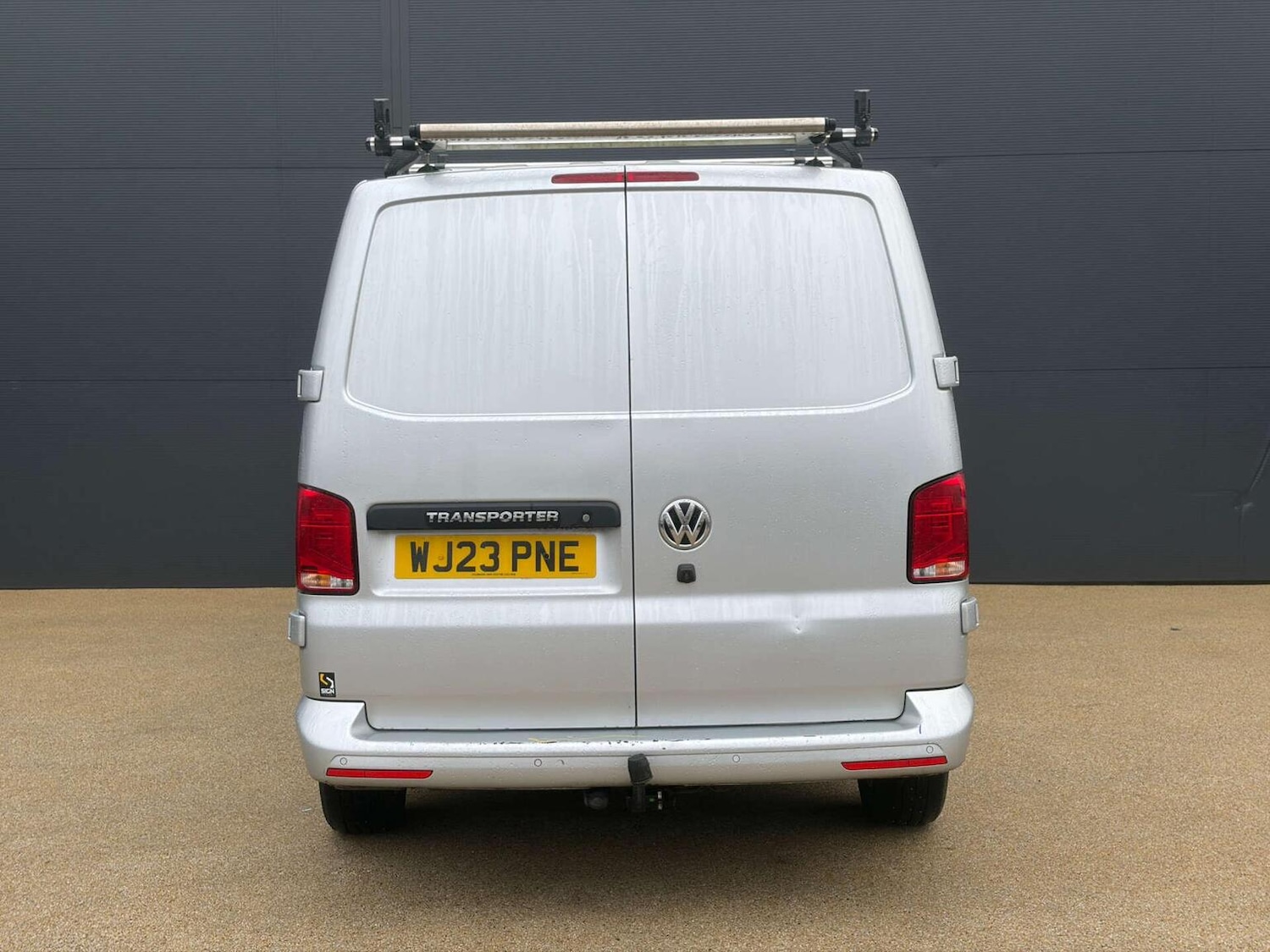 Used Volkswagen Transporter 2023 for sale - 77264522: Photo 3