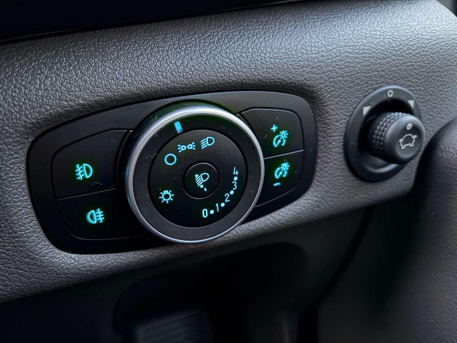 Used Ford Transit 2021 for sale - 77277308: Photo 16