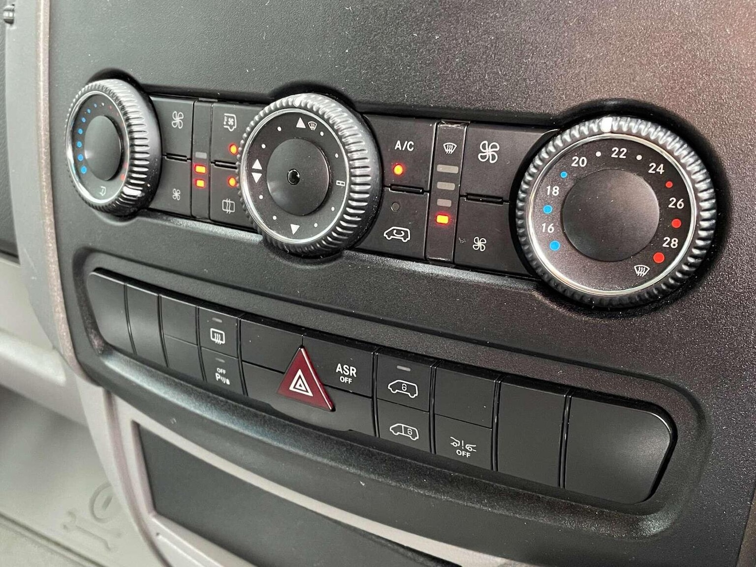 Used Mercedes-Benz Sprinter 2018 for sale - 76497388: Photo 29