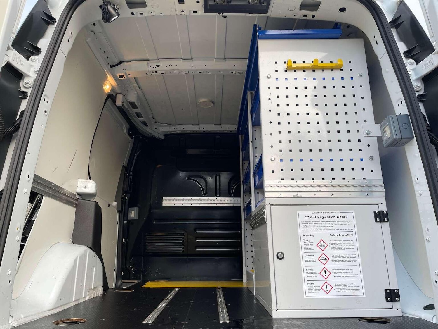 Used Ford Transit Connect 2017 for sale - 76427967: Photo 11