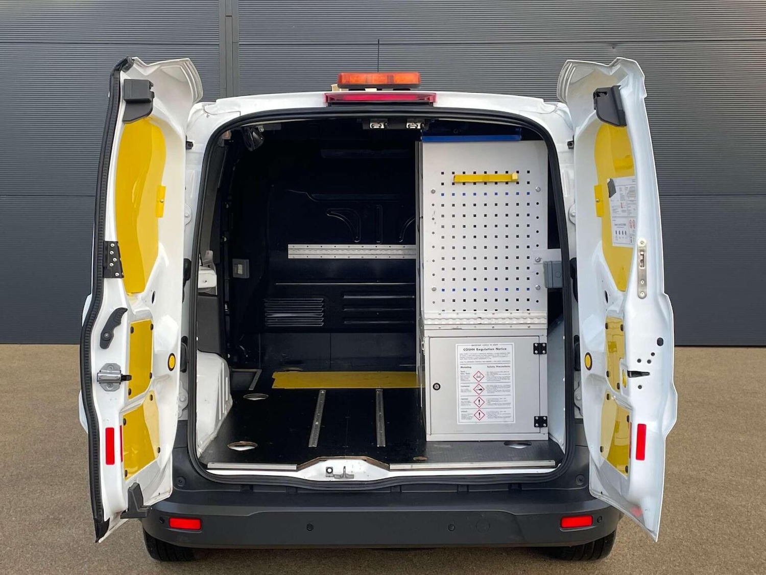 Used Ford Transit Connect 2017 for sale - 76427967: Photo 12