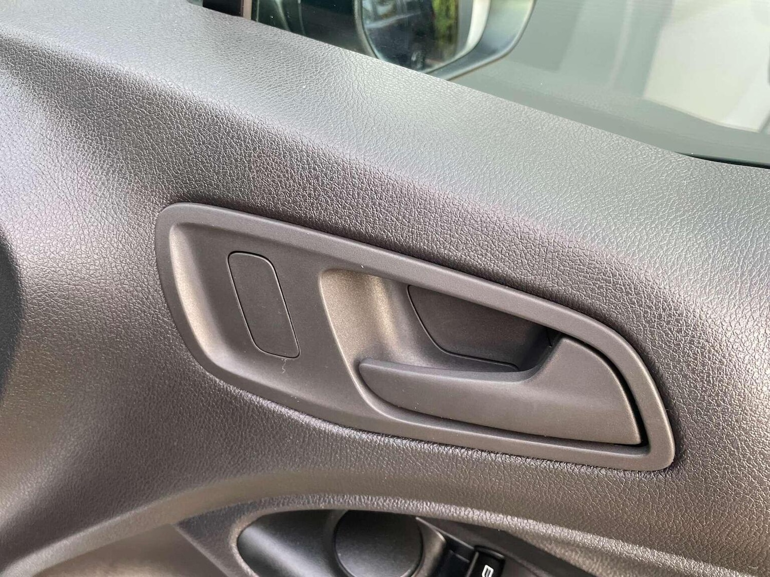 Used Ford Transit Connect 2017 for sale - 76427967: Photo 17