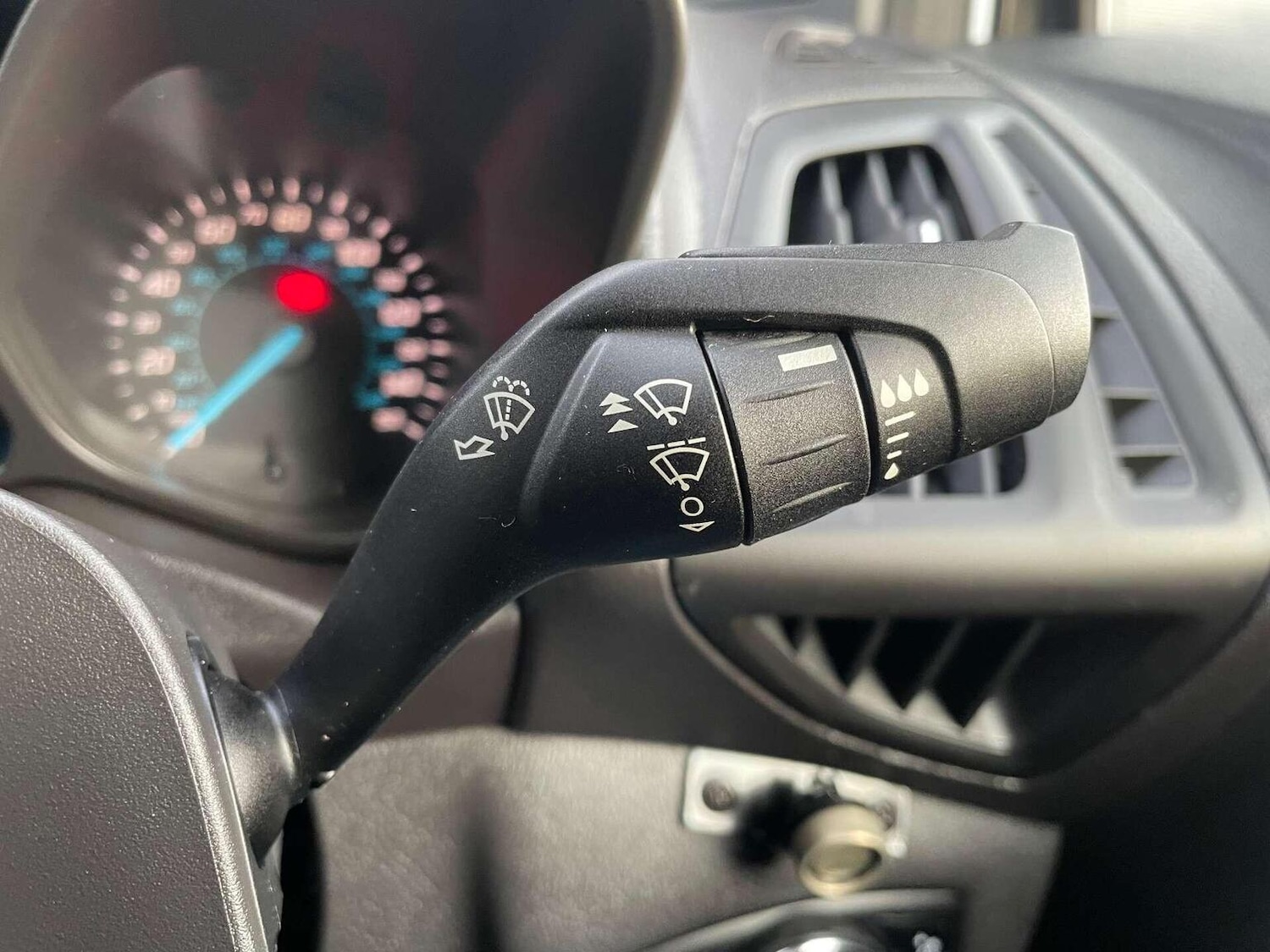 Used Ford Transit Connect 2017 for sale - 76427967: Photo 23