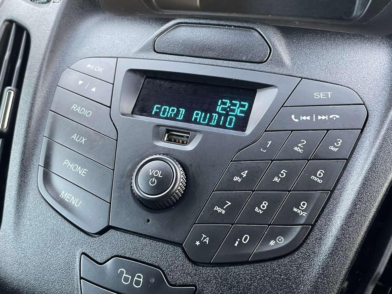 Used Ford Transit Connect 2017 for sale - 76427967: Photo 28