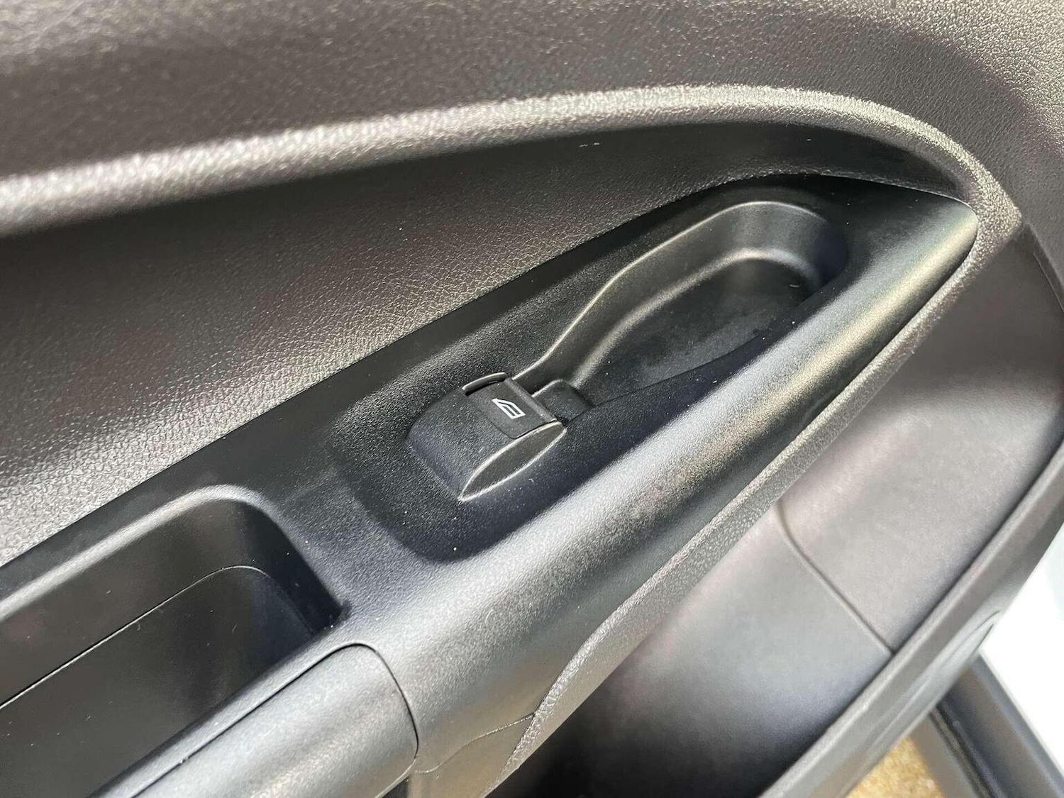 Used Ford Transit Connect 2017 for sale - 76427967: Photo 36