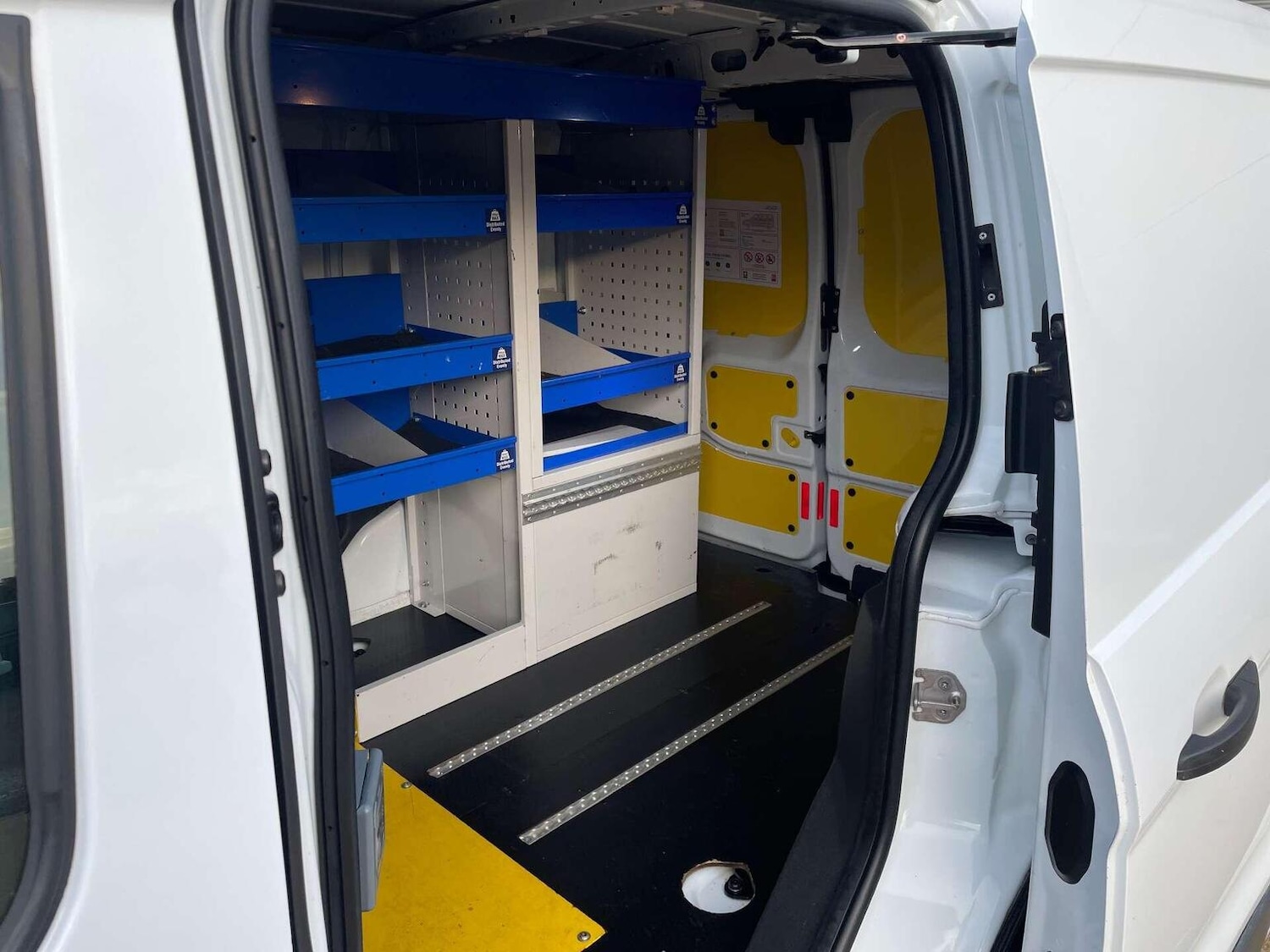 Used Ford Transit Connect 2017 for sale - 76427967: Photo 5