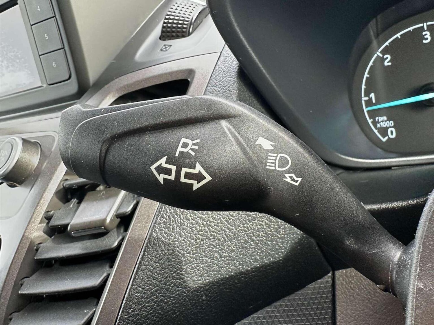 Used Ford Transit Connect 2020 for sale - 77595431: Photo 31