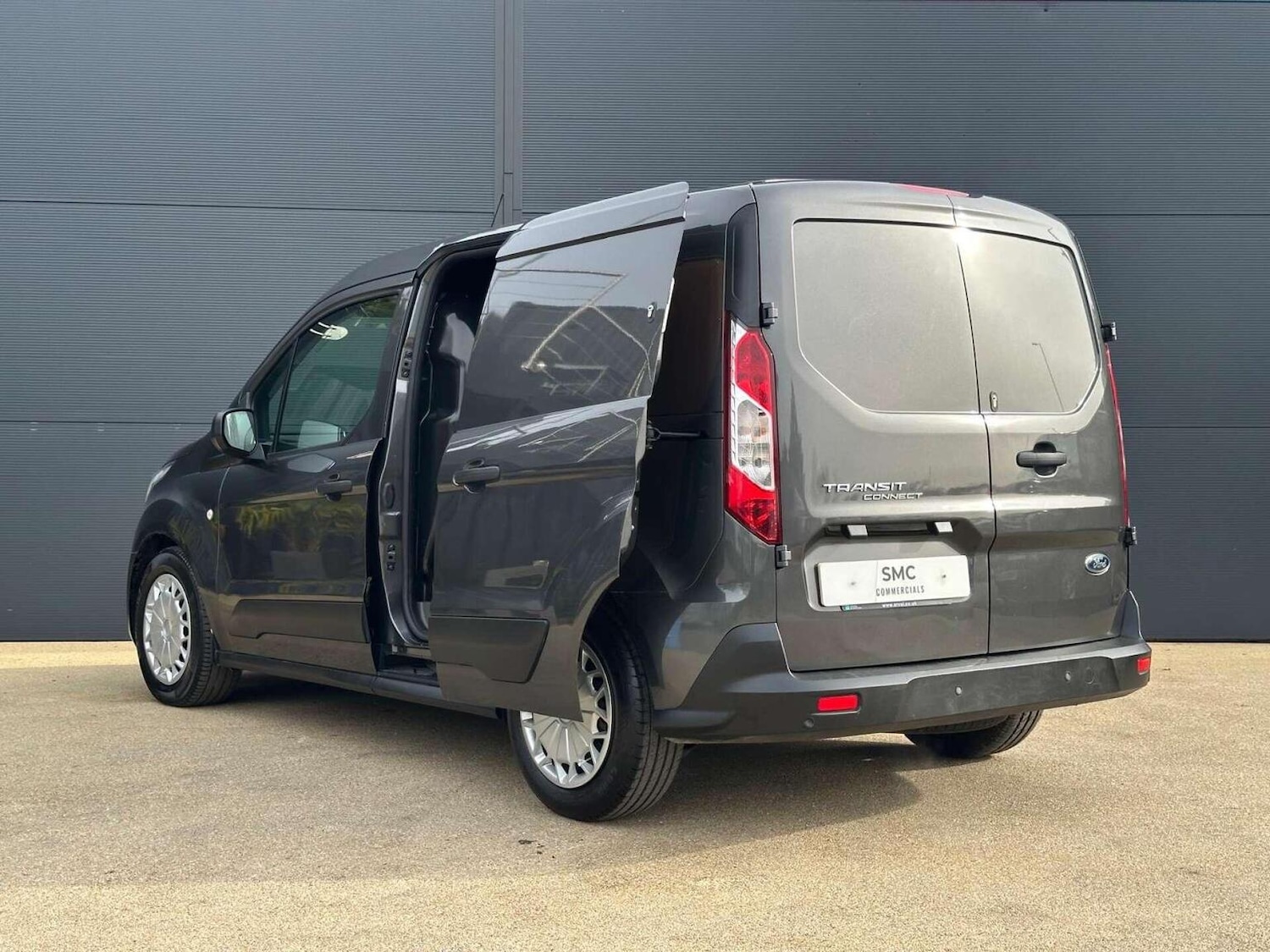 Used Ford Transit Connect 2020 for sale - 77595431: Photo 35