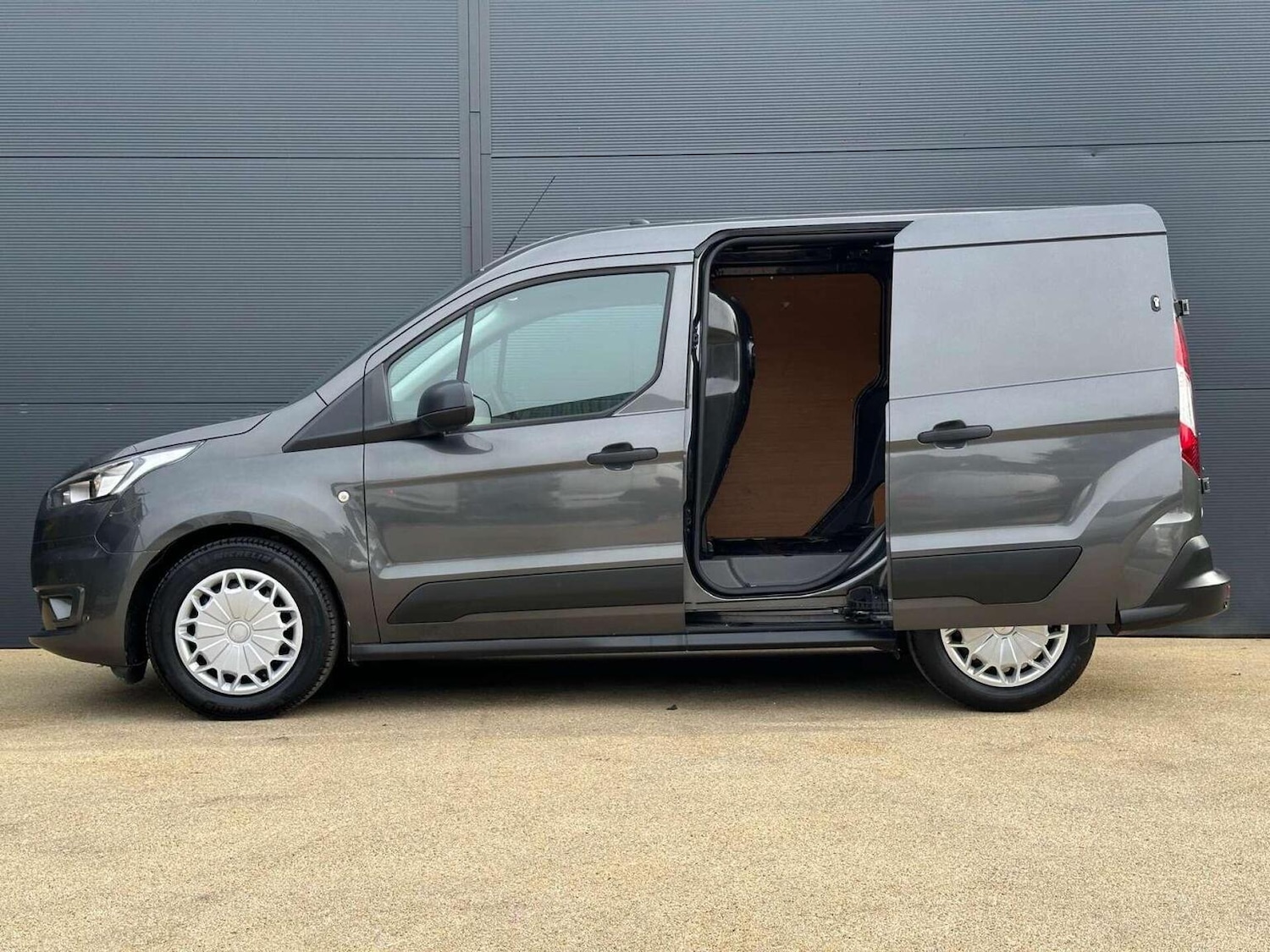 Used Ford Transit Connect 2020 for sale - 77595431: Photo 5