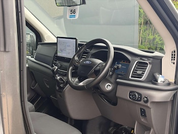 Used Ford Transit 2025 for sale - 78698381: Photo
