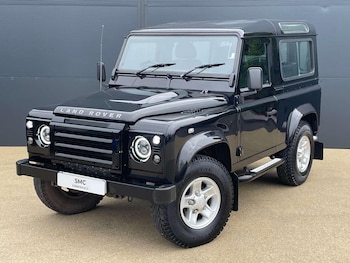 Land Rover - Defender 90