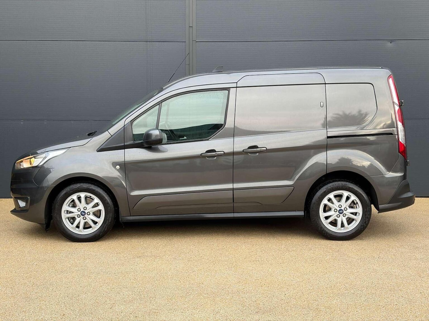 Used Ford Transit Connect 2020 for sale - 77264517: Photo 9